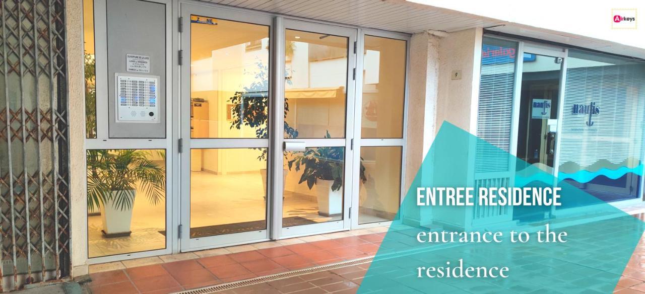 Grand Studio Azur Avec Terrasse - Vieil Antibes Buitenkant foto